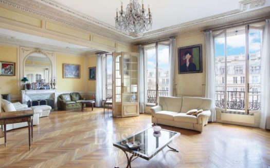 Apartment – 230m² – Paris 3th